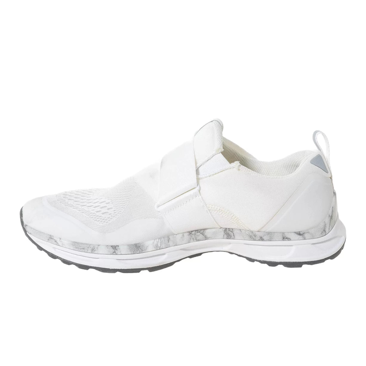 11White