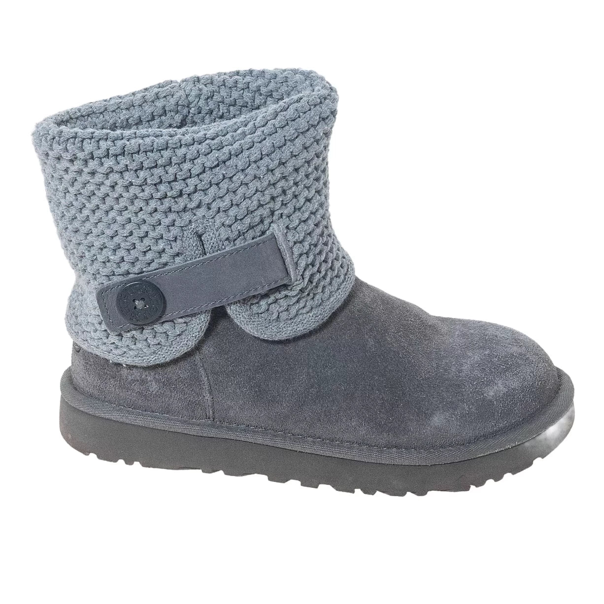 8Grey