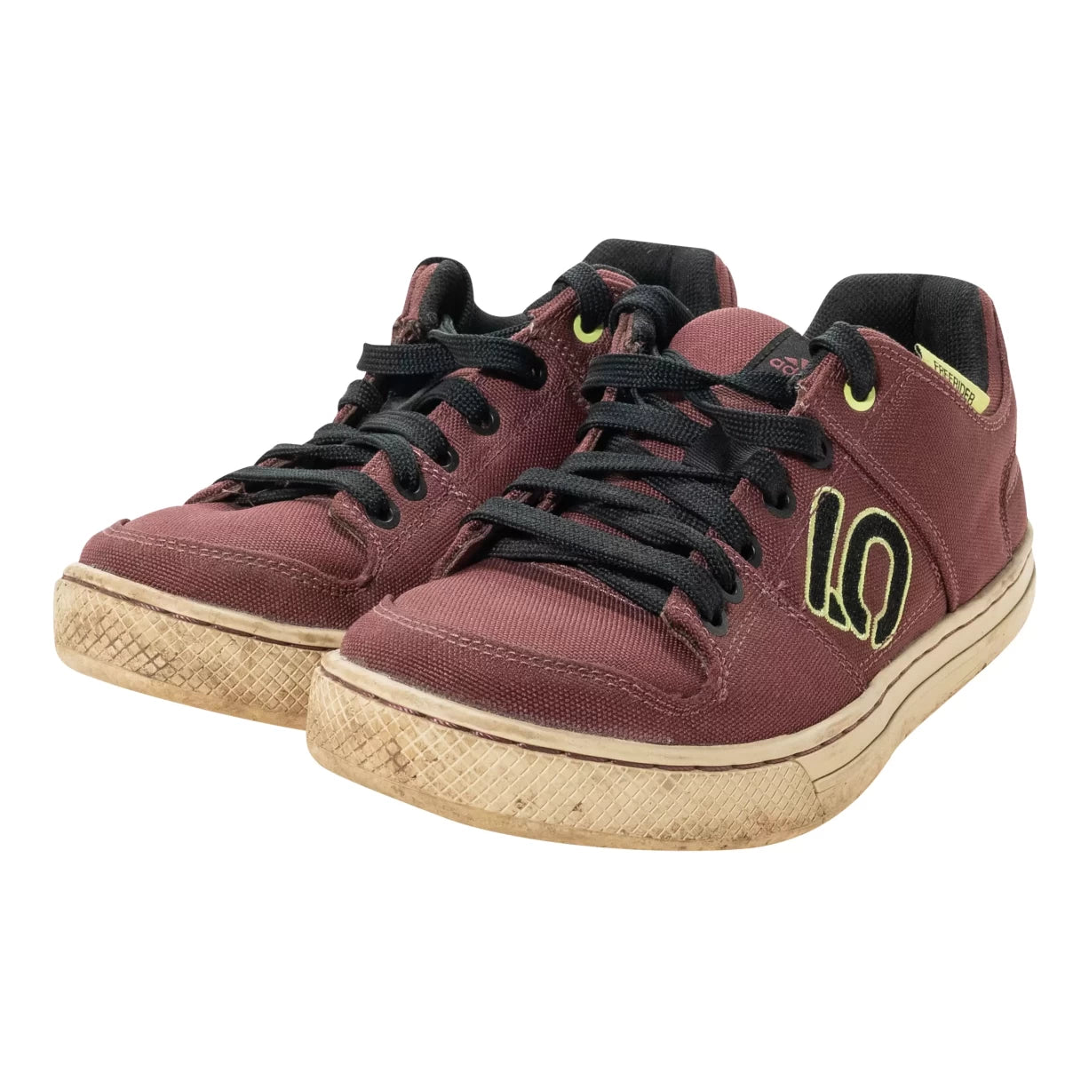 7.5Maroon