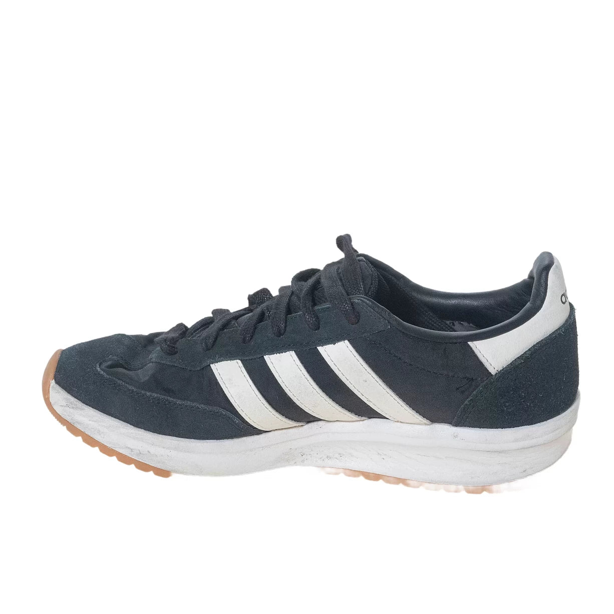 7.5Black/White
