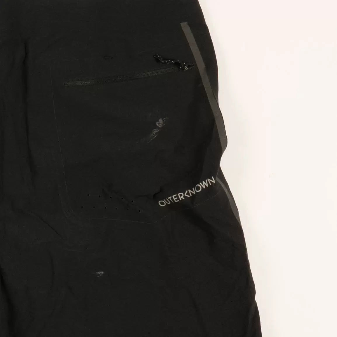 34Black