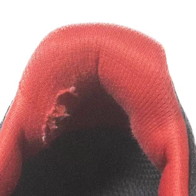 10Black/Red
