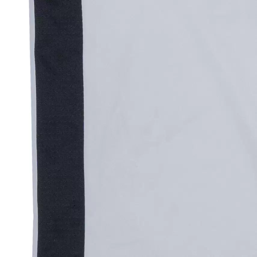 14/16Black/White