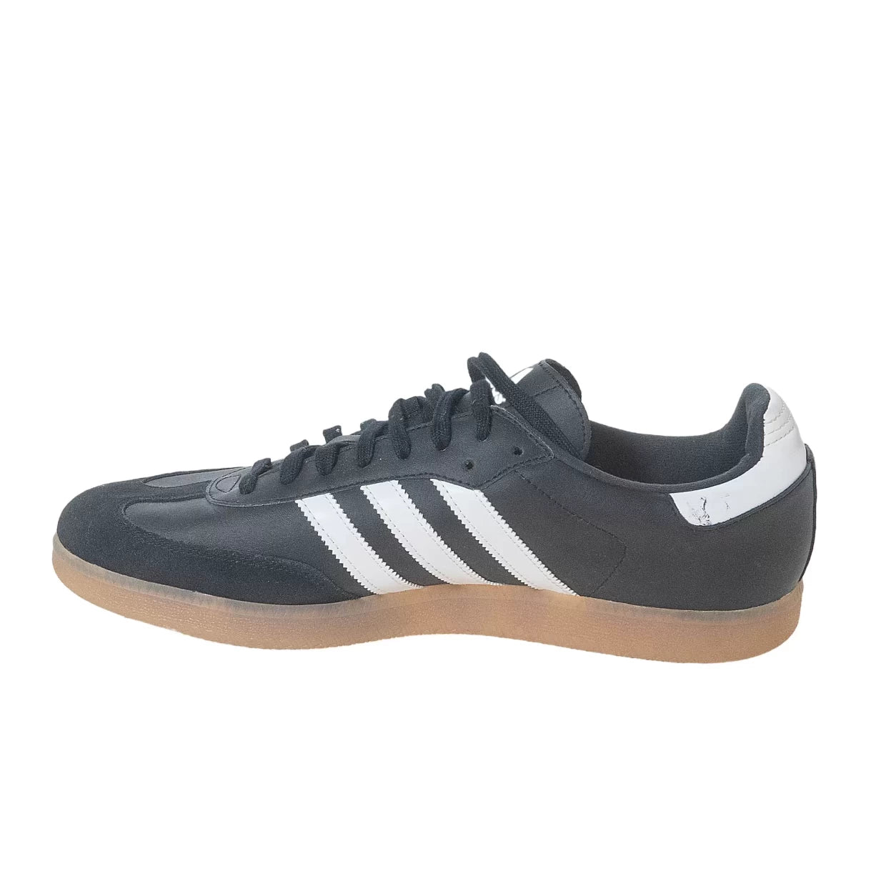 14Black/White
