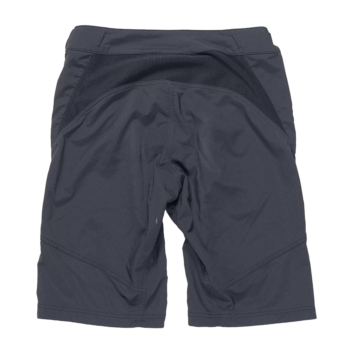 32Black