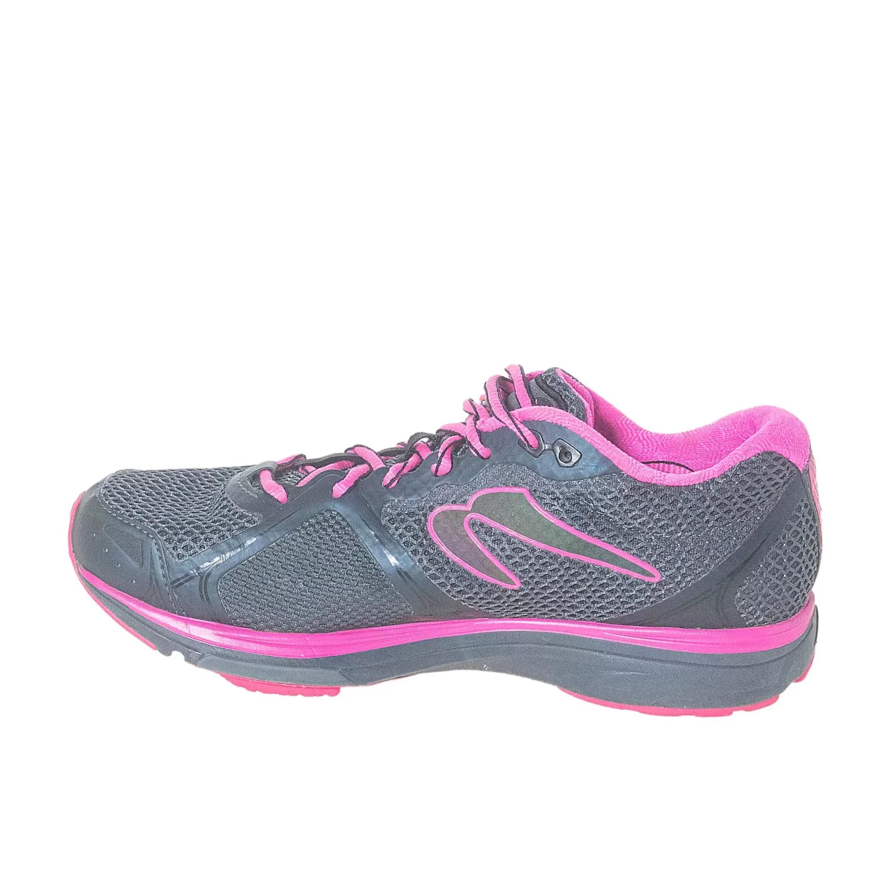 9Black/Pink