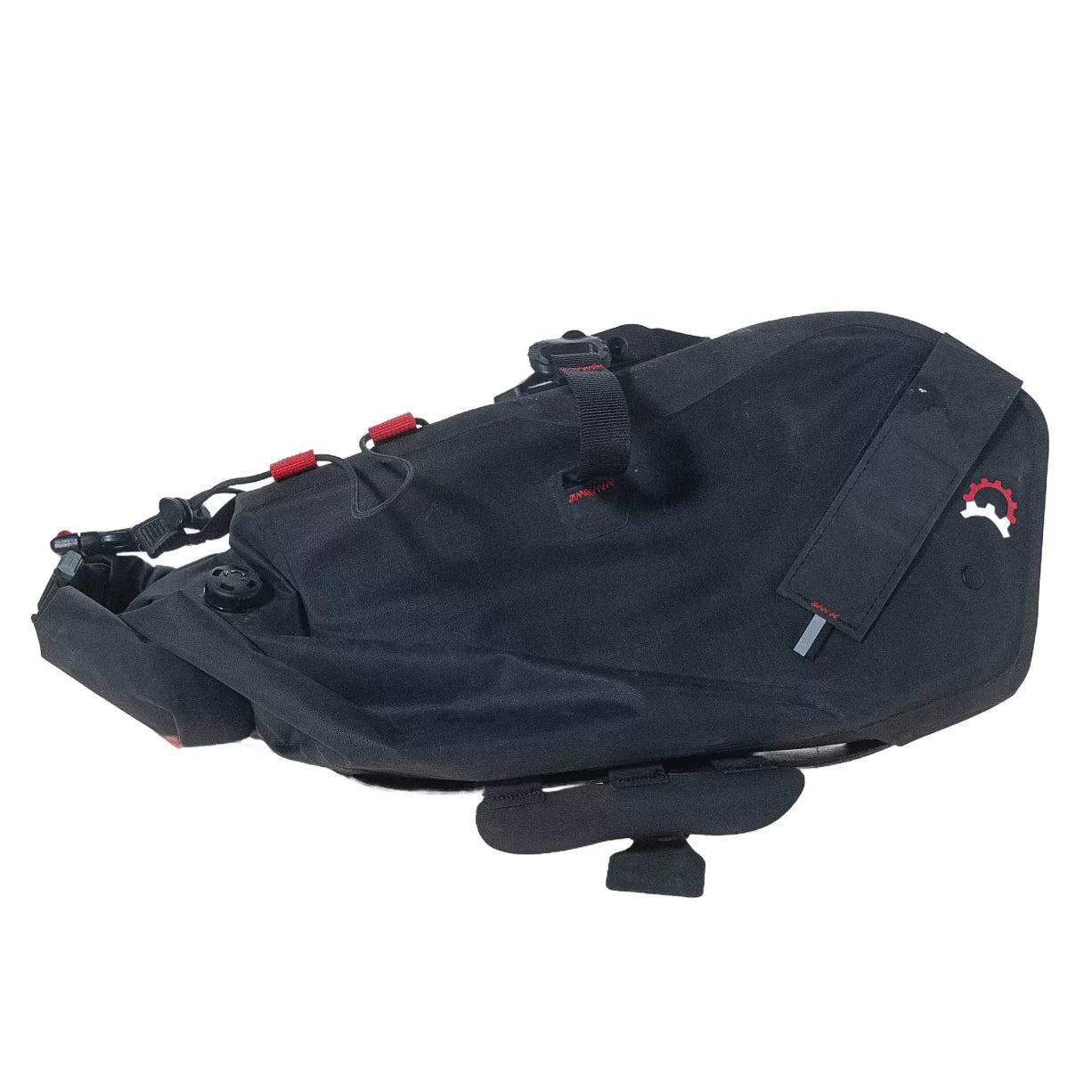 16 LBlack