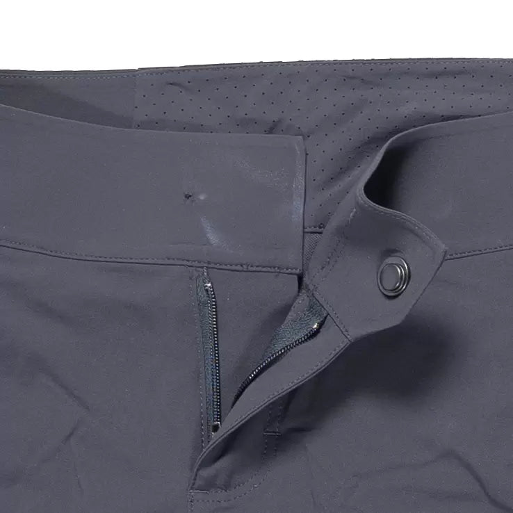 6Black
