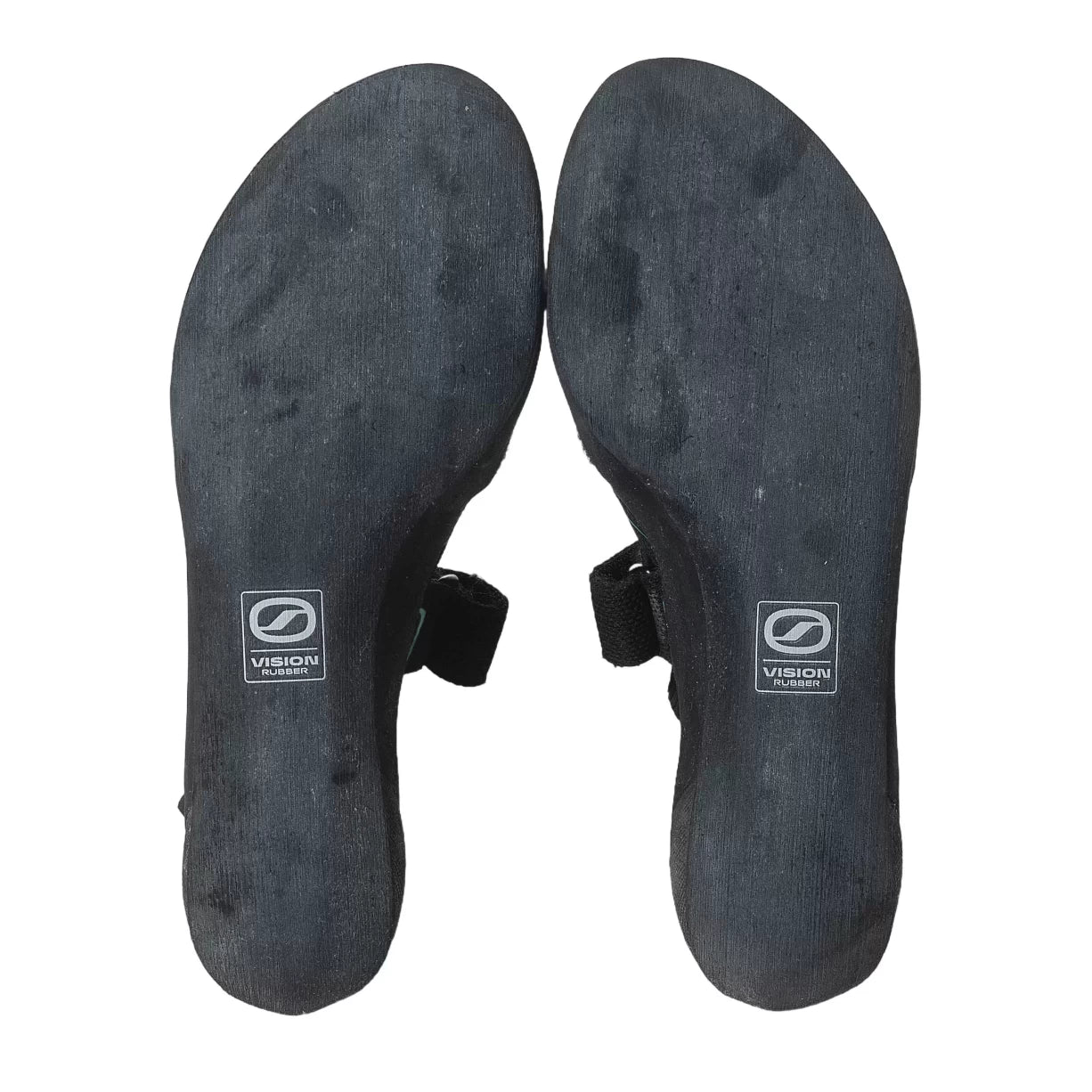 41.0Black