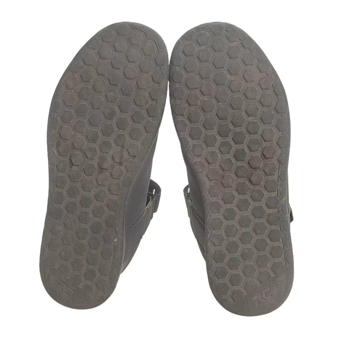 9Gray