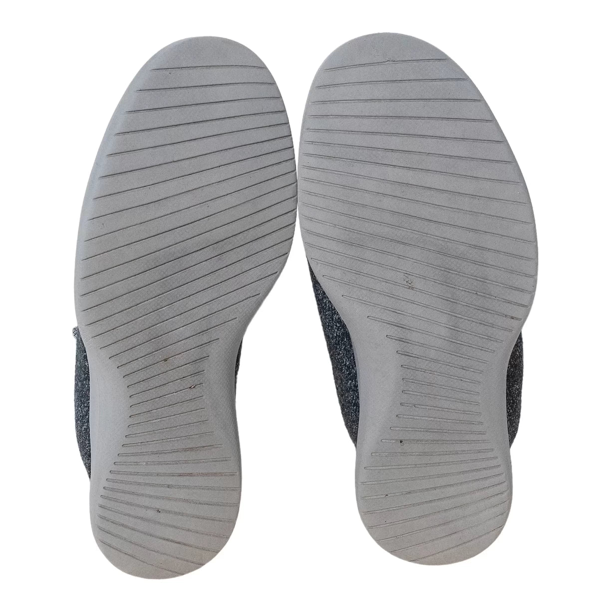 8Grey