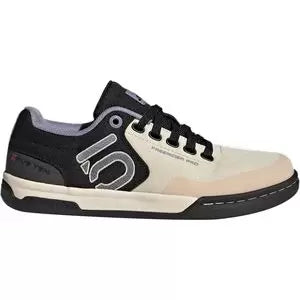 6Sand Strata/Silver Violet/Core Black
