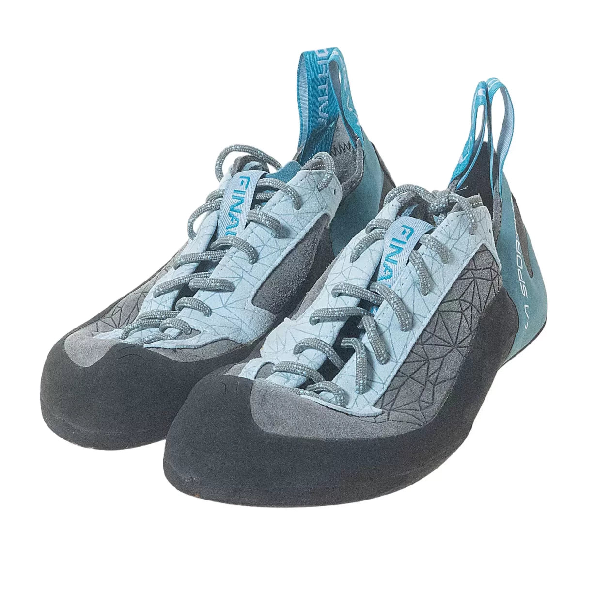 41.0Black/Blue