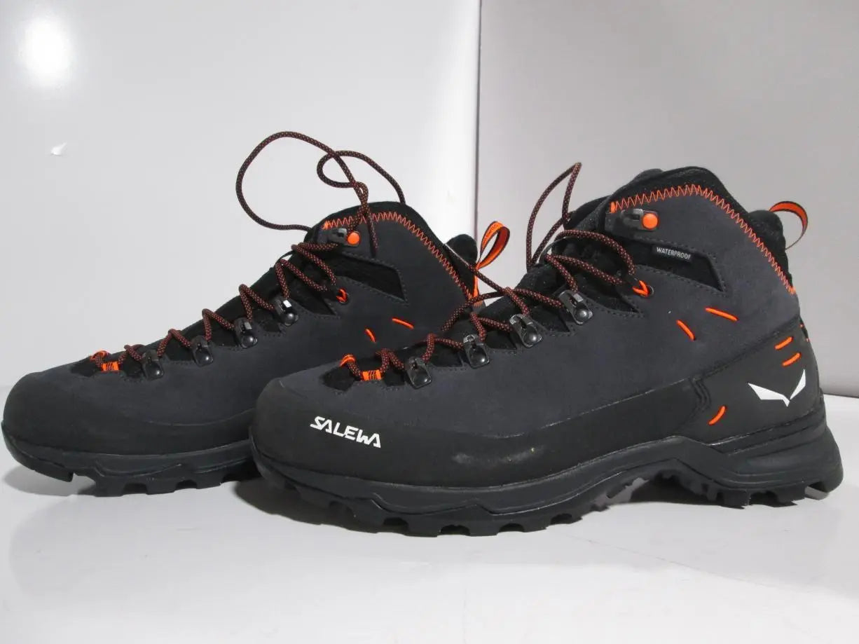 10Wallnut/Fluo Orange