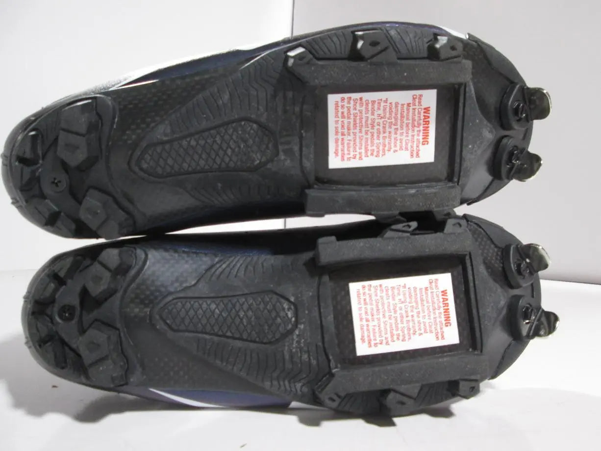 39Chameleon Blue Clarino