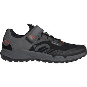 10.5Core Black/Grey Three/Red