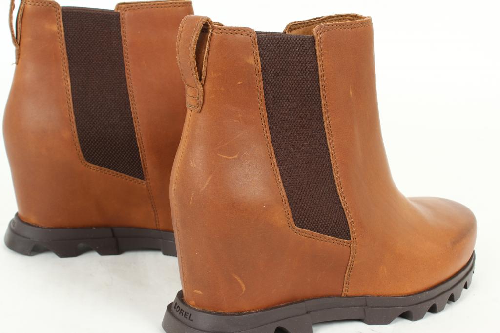 9.5Hazelnut/Blackened Brown