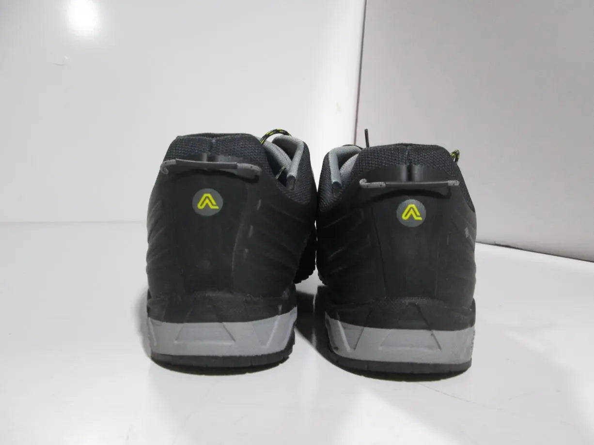 11Black/Grey