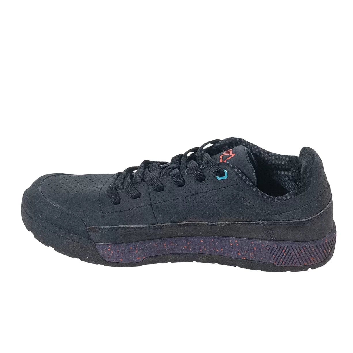 8Black