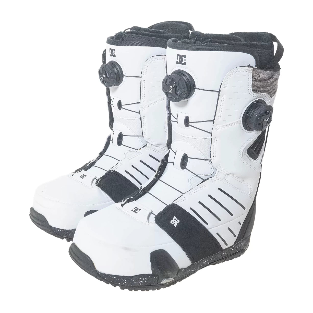 11Black/White