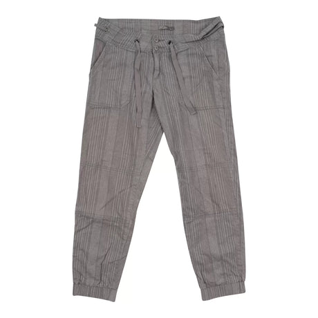 8Gray