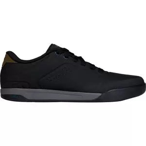48Black/Dark Shadow