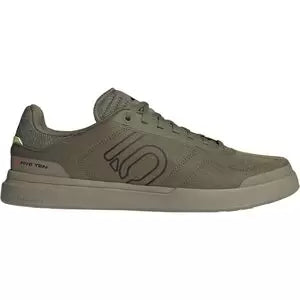 10Focus Olive/Core Black/Orbit Green