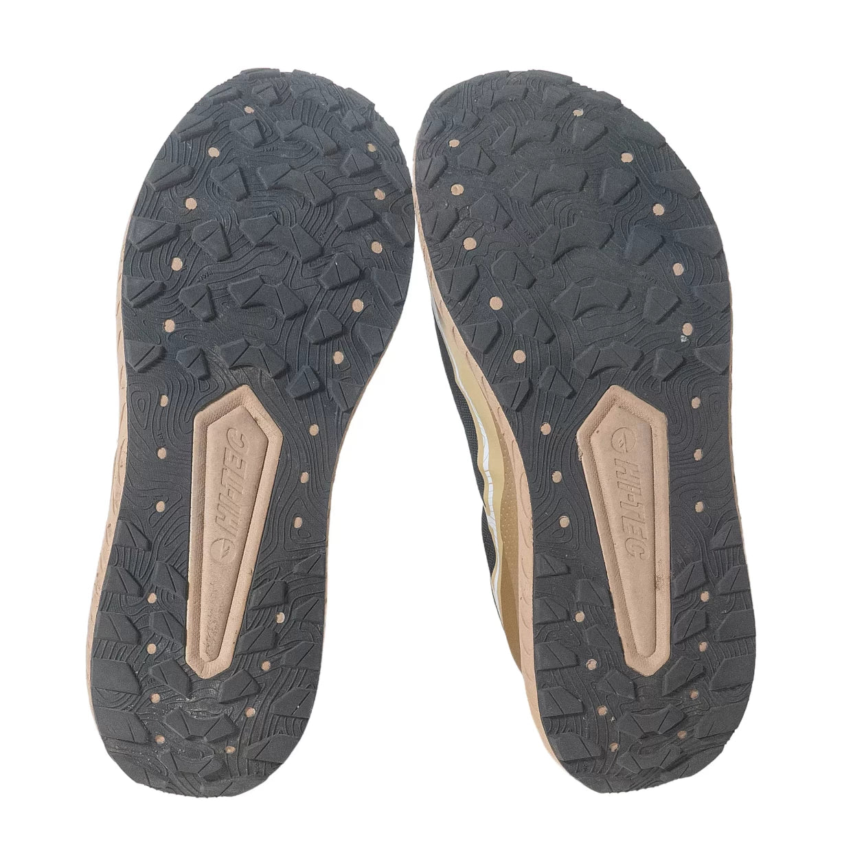 13Tan/Black