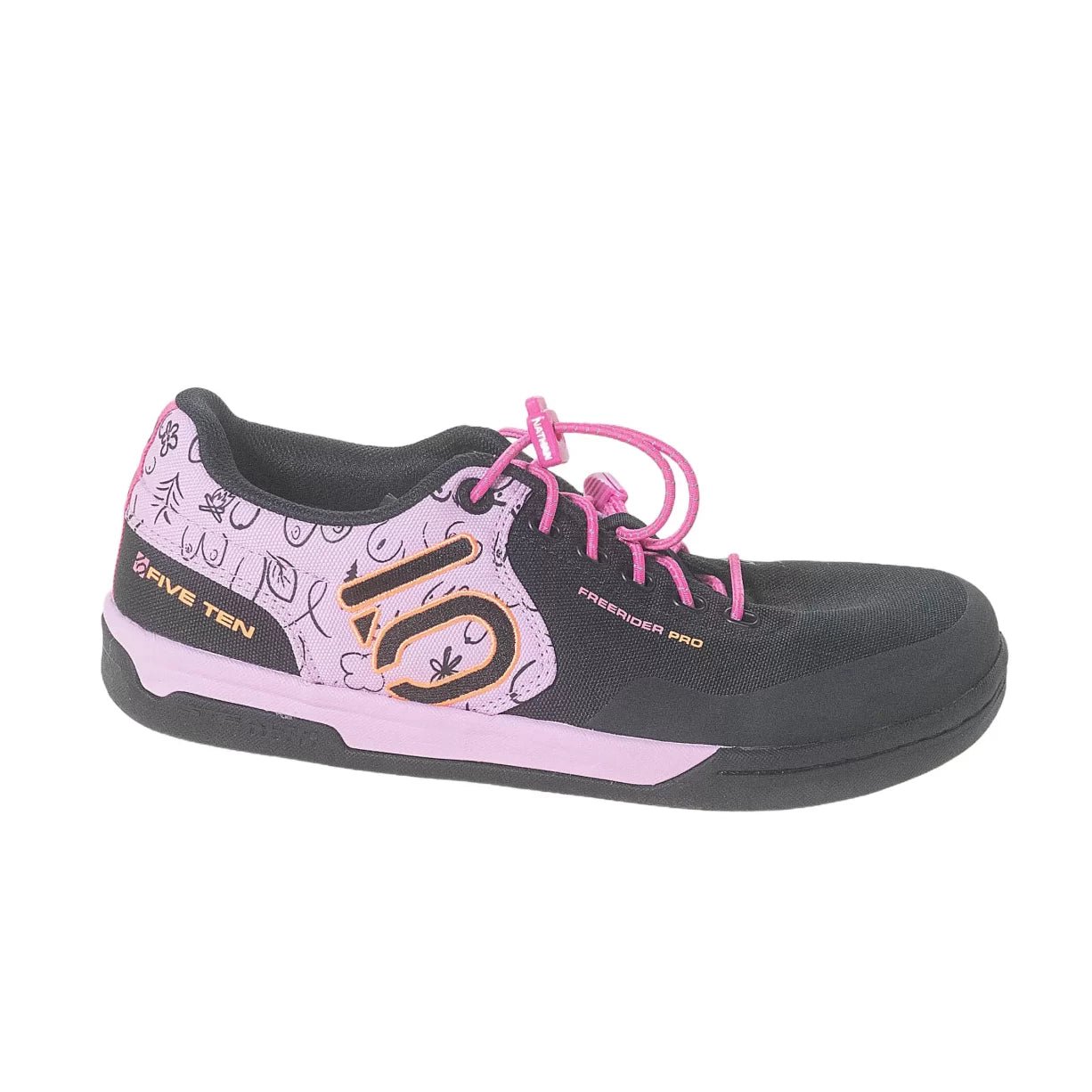 9Black/Pink