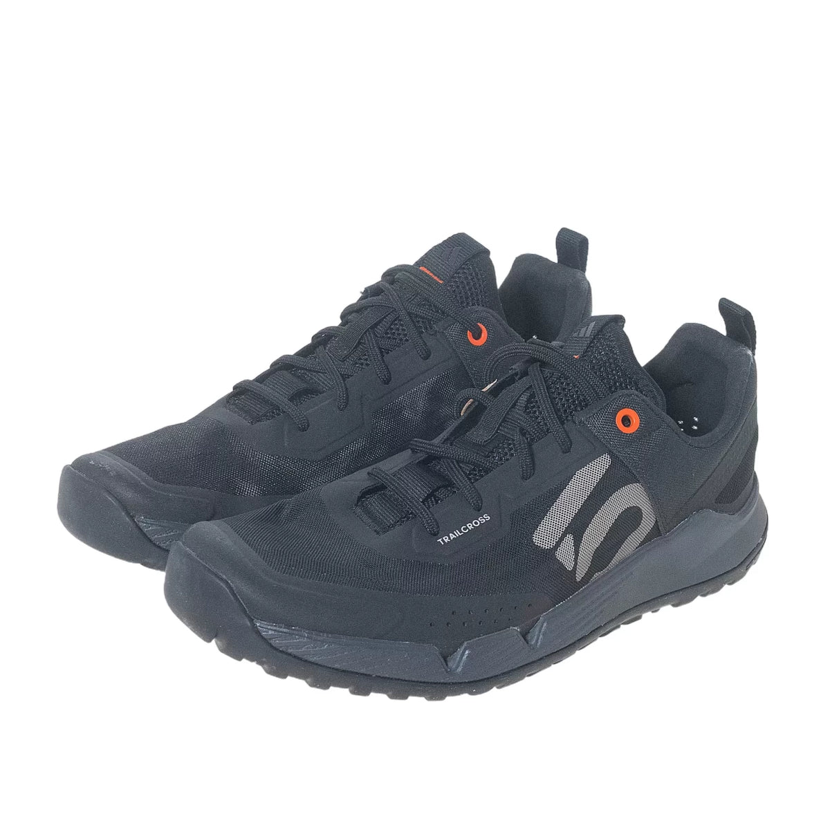 8Black