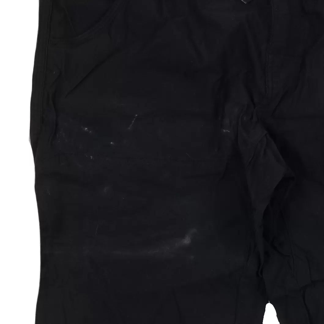 32" x 30"Black