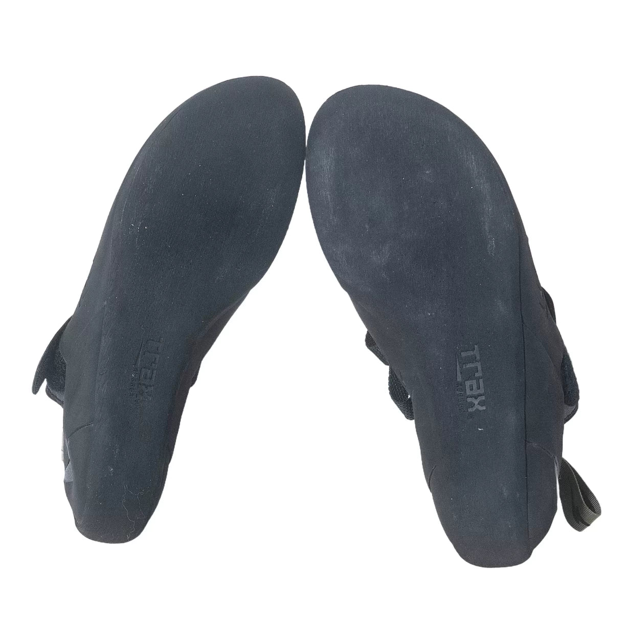 44.0Black