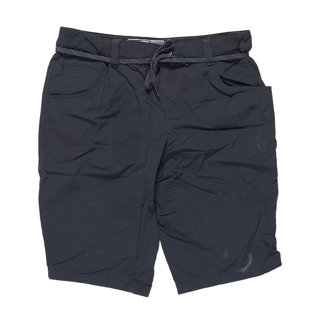 32Black