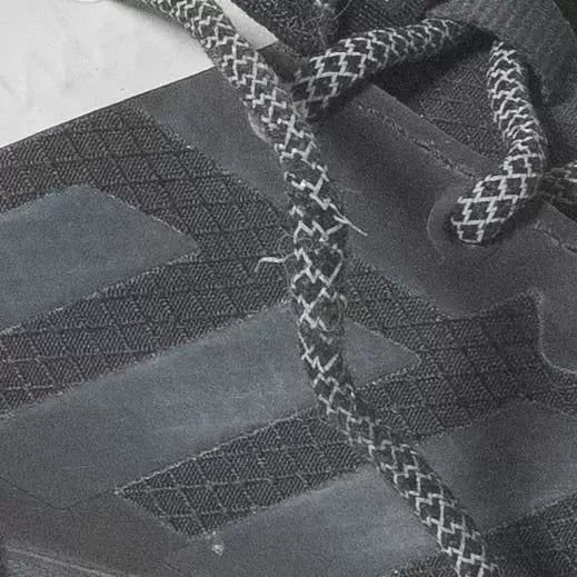 7Black/Blue