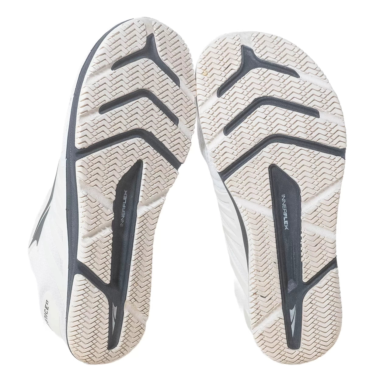 7White/Black