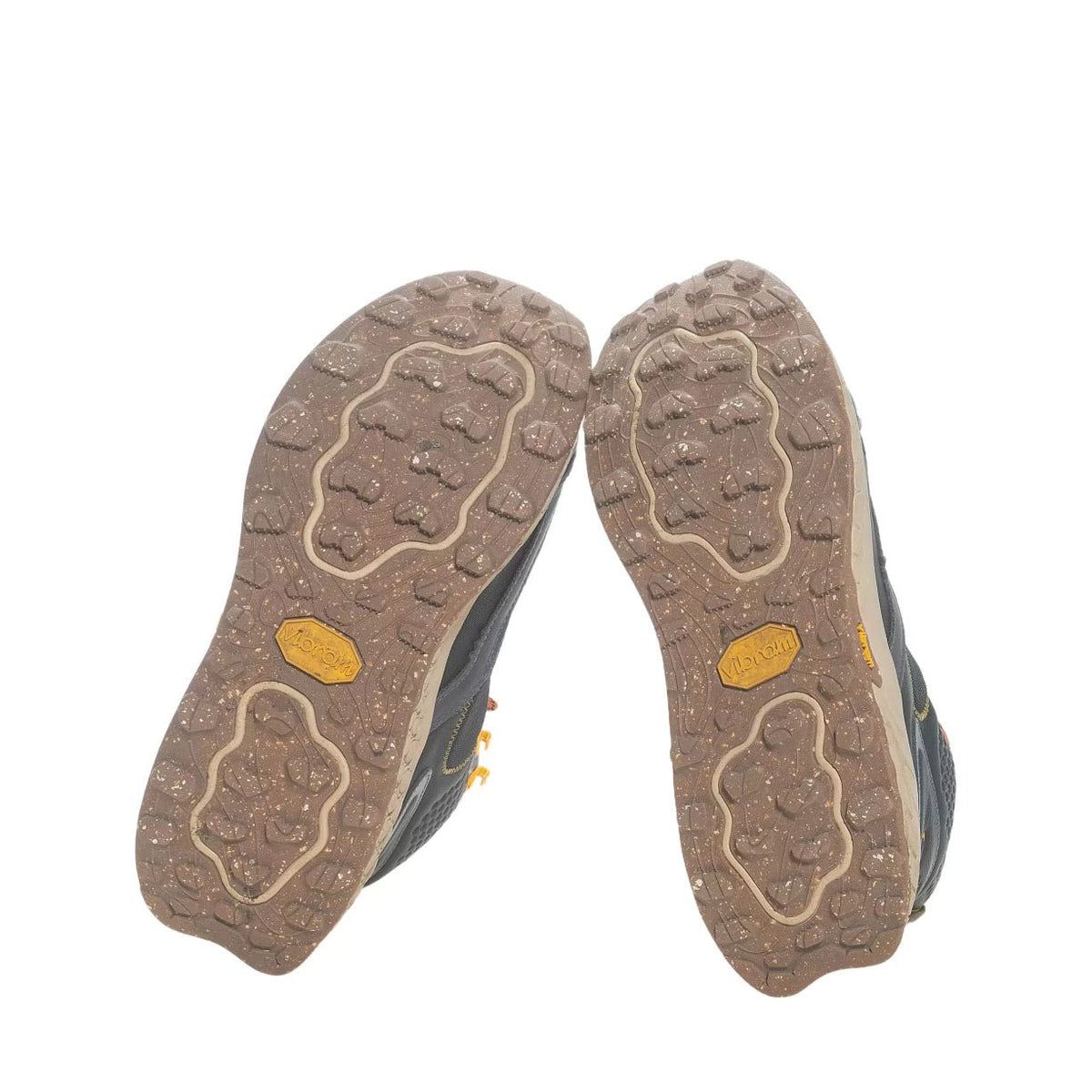11Black/Brown