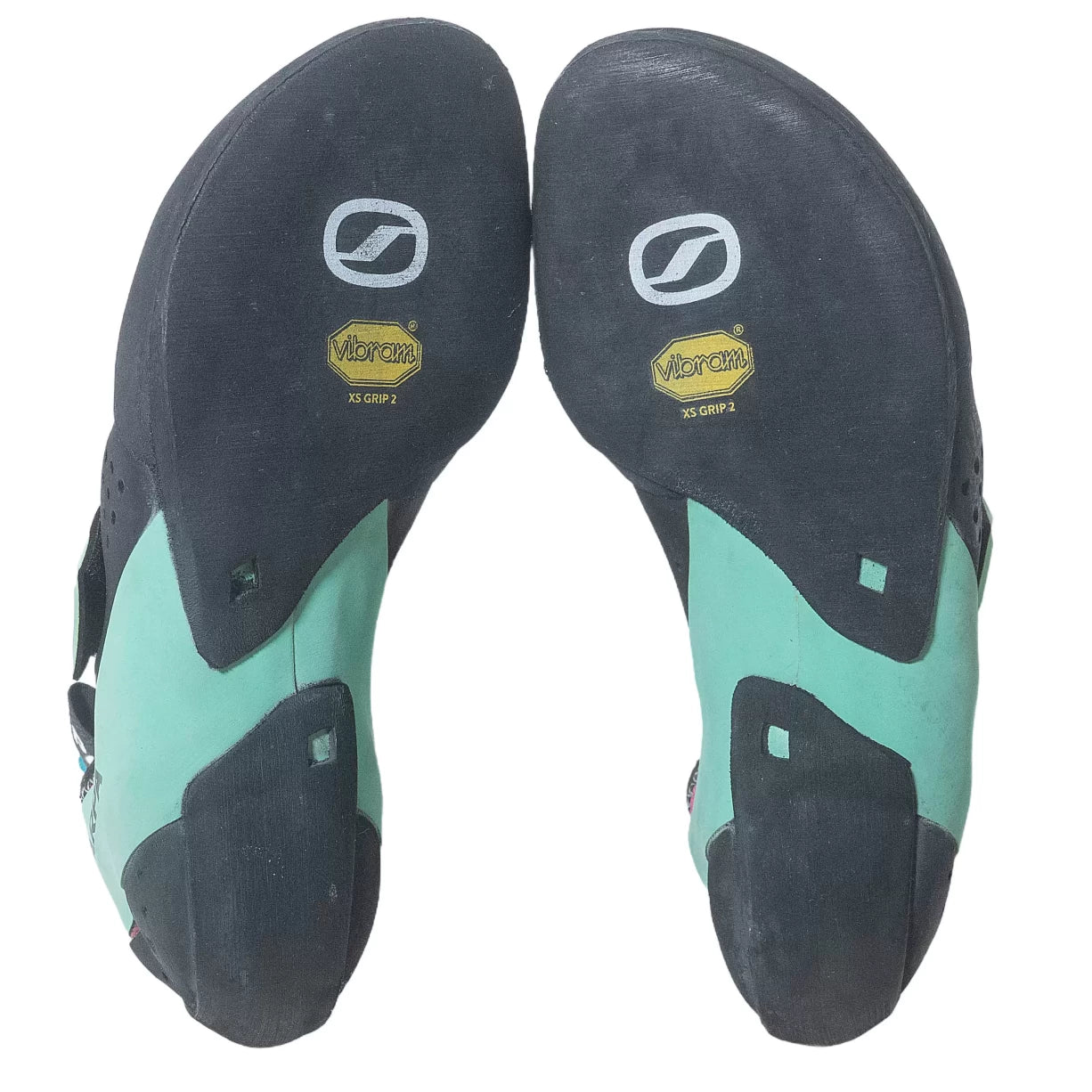 39Black/Blue/Pink