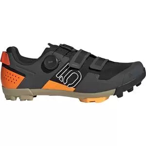 7Core Black/Ftwr White/Impact Orange