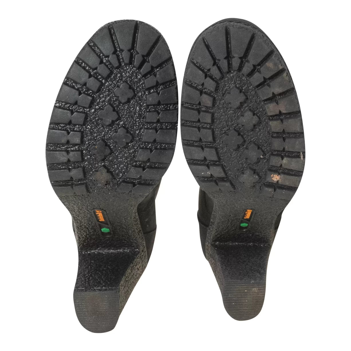 8.5Black