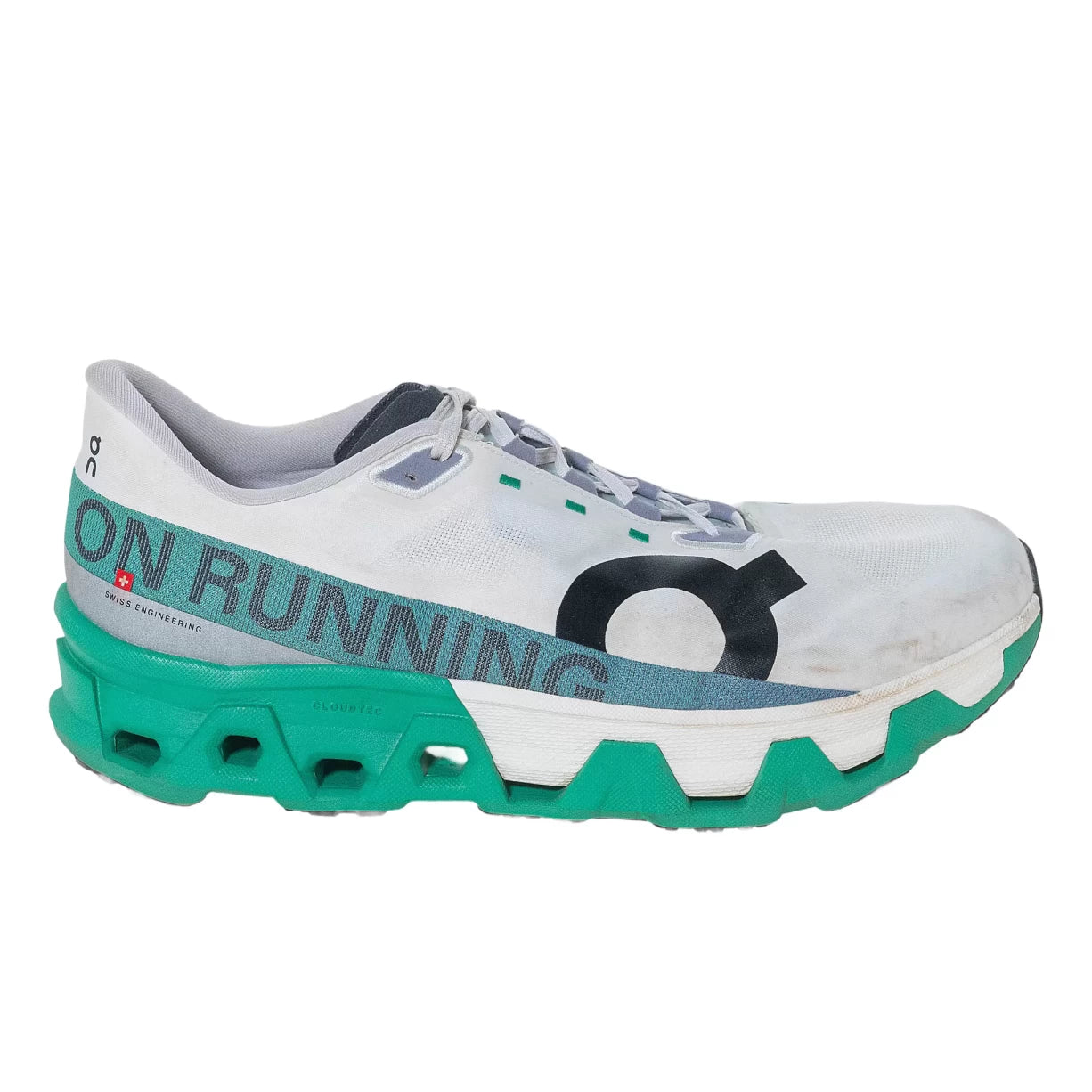 14White/Green