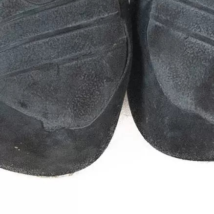 44.0Black