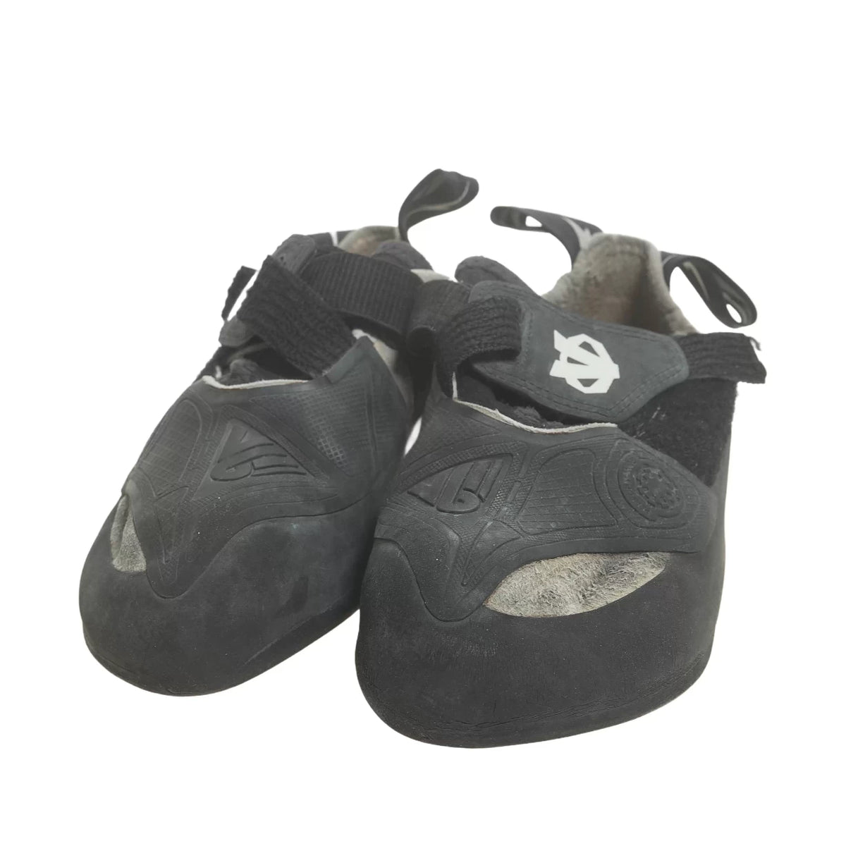 8Black