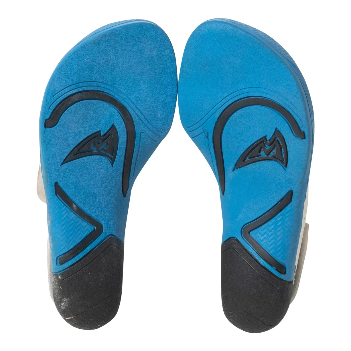 13Blue/White