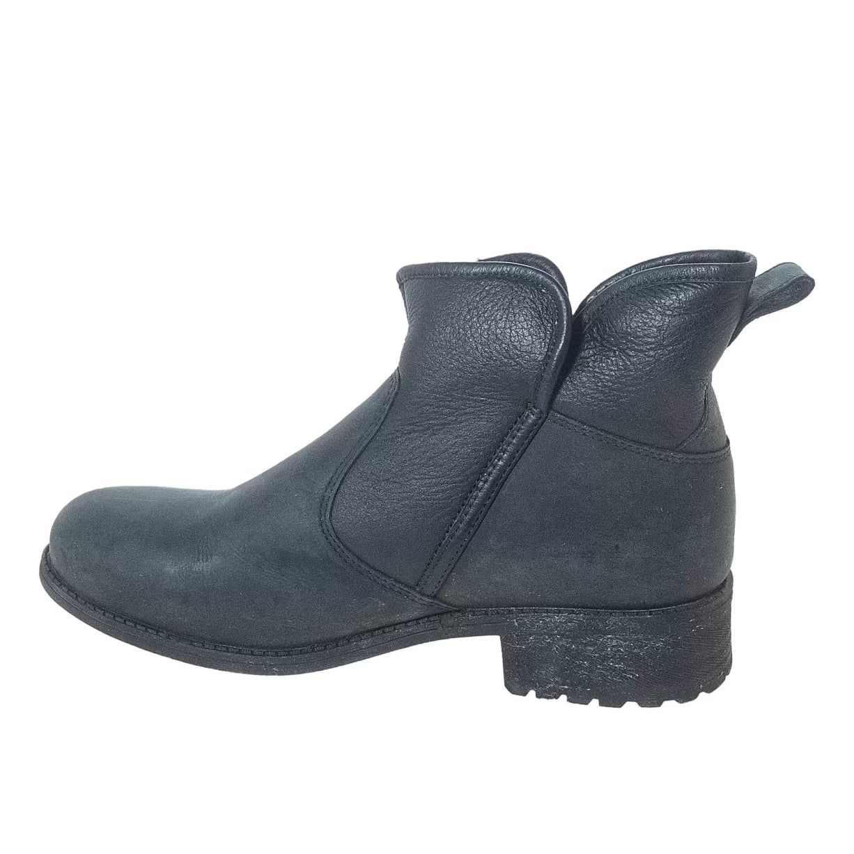 8Black