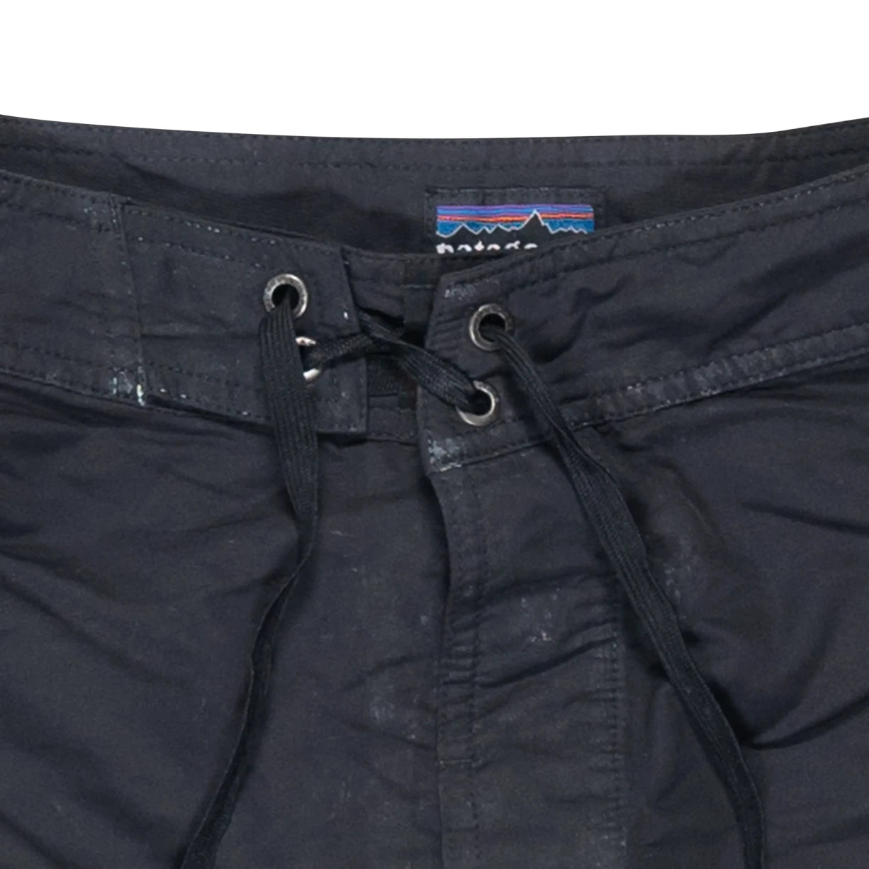 32Black