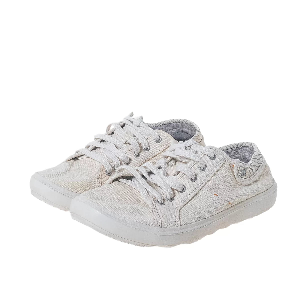 7Off White