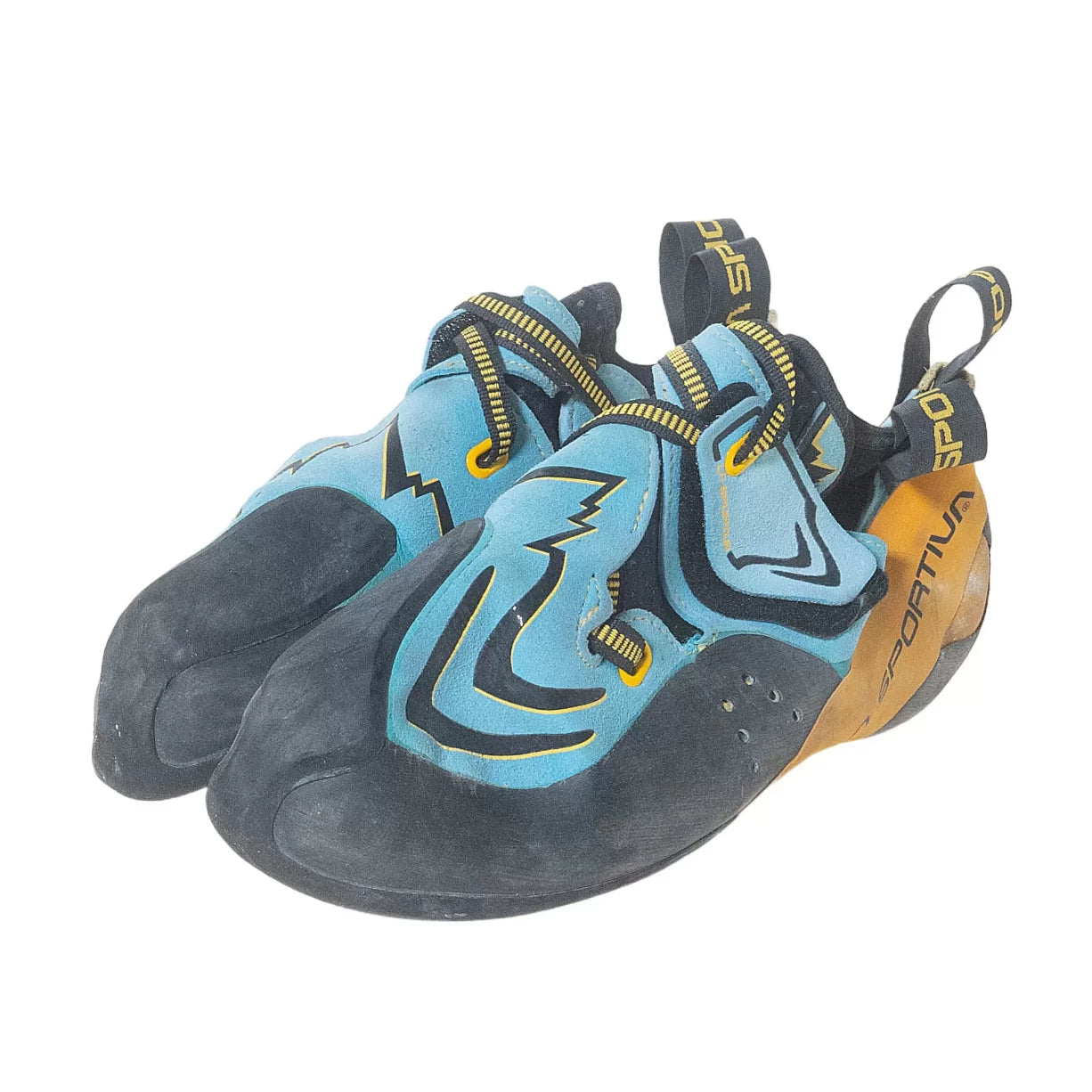 41.0Black/Blue