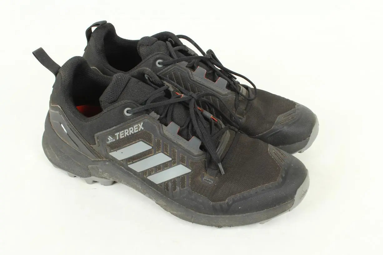 12Core Black/Grey Three/Solar Red