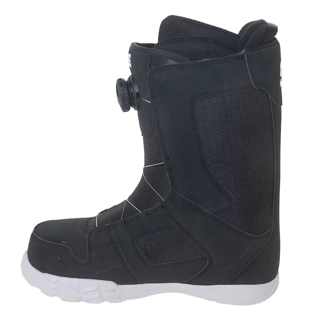 8.5Black/White