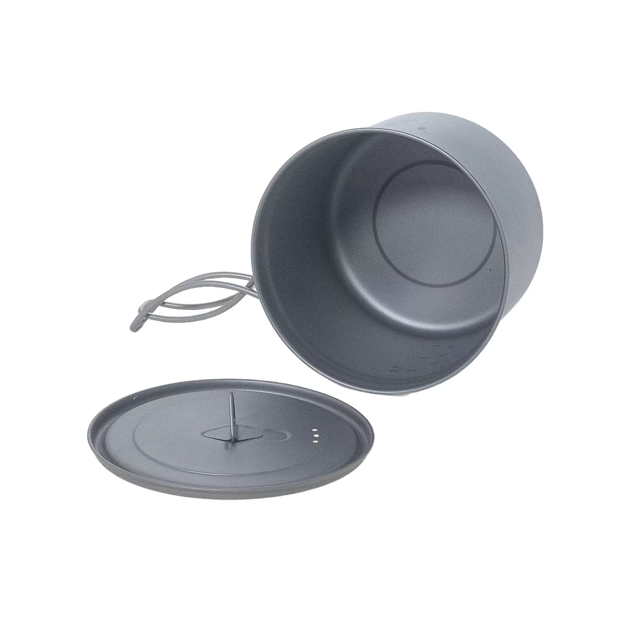 700mLTitanium